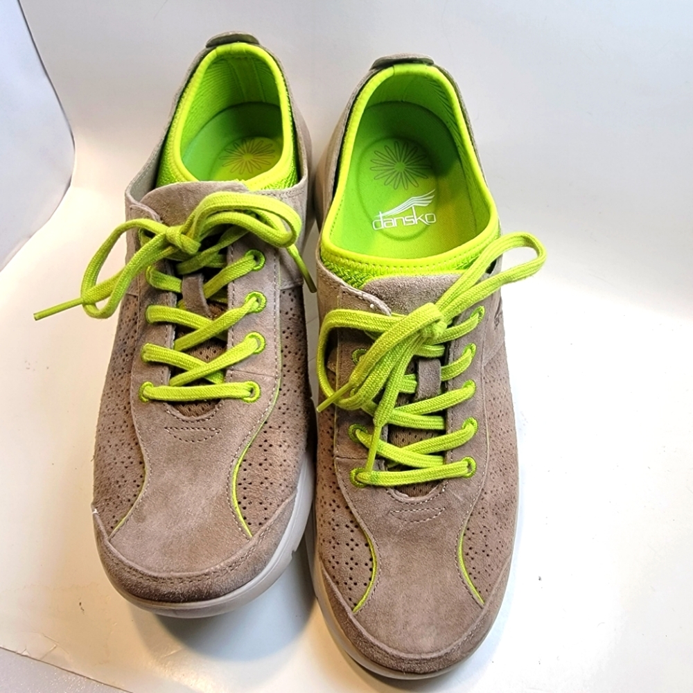 Dansko Suede Leather Sneakers Slip Resistant Women's Shoes Size US 9.5 - EU 40